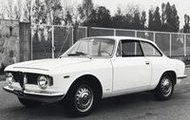 alfa romeo Giulia Sprint Gt photo alfa romeo Giulia Sprint Gt